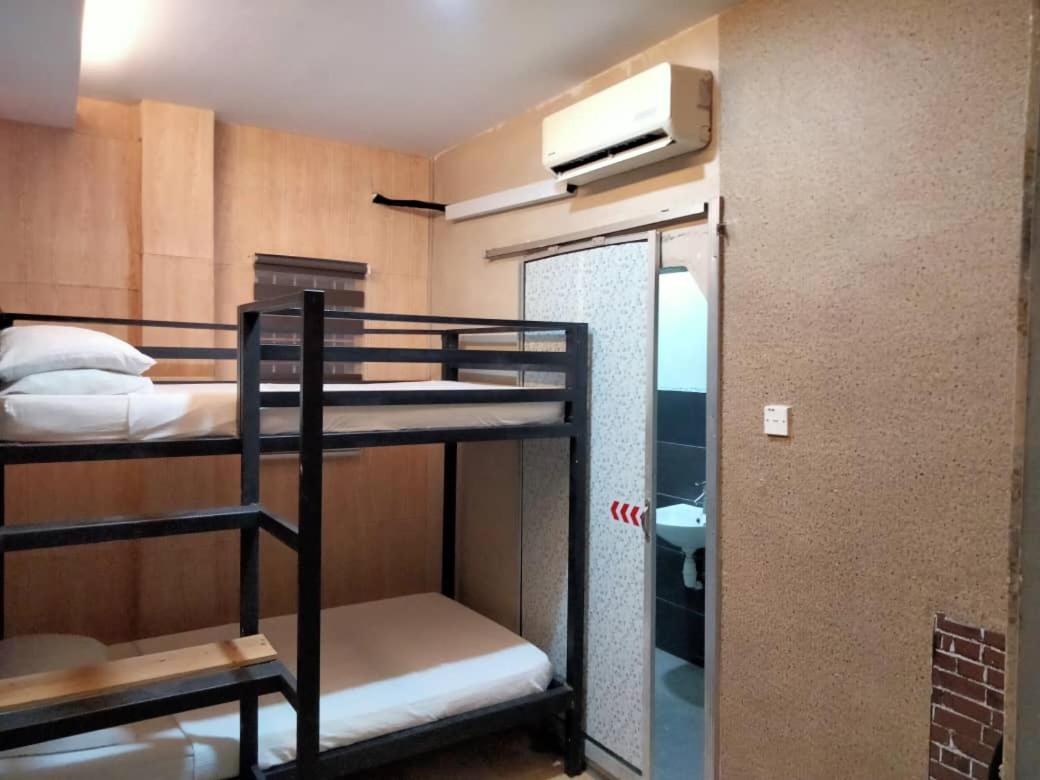 Pine Hotel Batu Gajah Zewnętrze zdjęcie